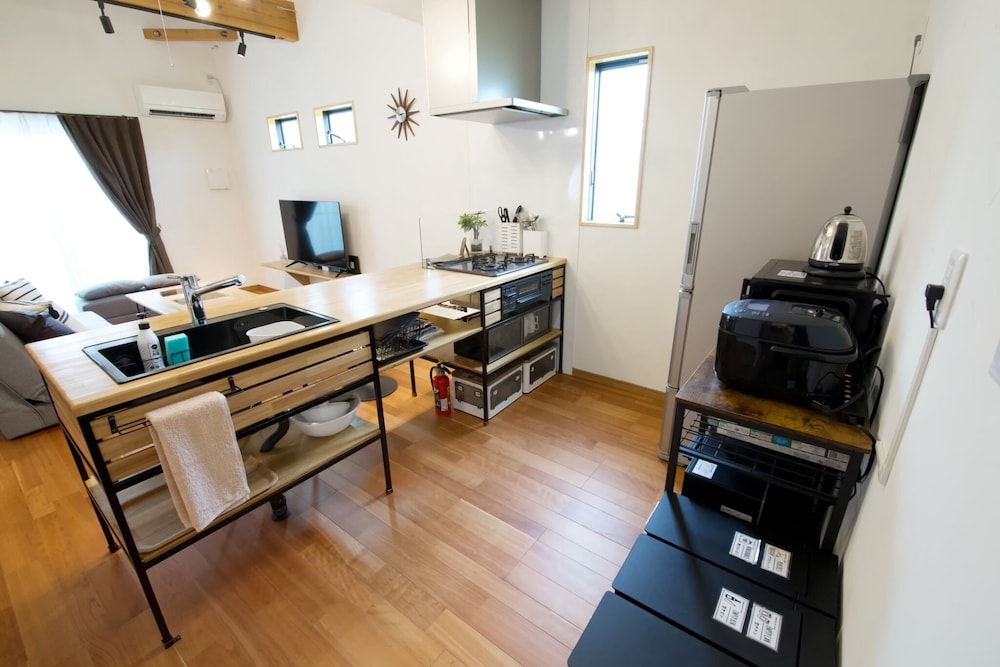 アパートメント 専用キッチン1 | アーモンド石垣