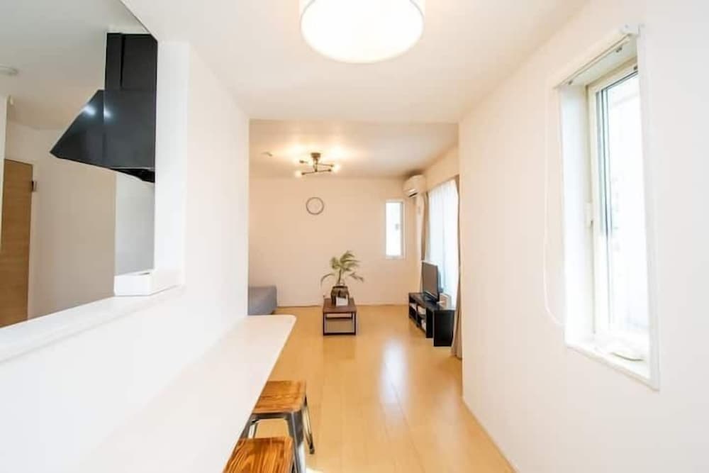 アパートメント リビング エリア3 | ちゅらパレスC棟