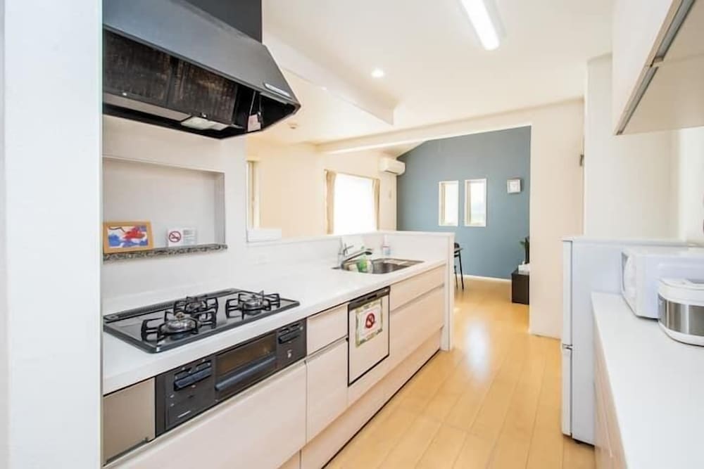 アパートメント 専用キッチン1 | ちゅらパレスC棟