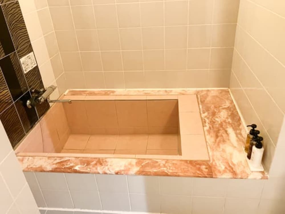 ツインルーム 喫煙可 バスルーム0 | ホテルリブマックス那覇波の上Ⅰ