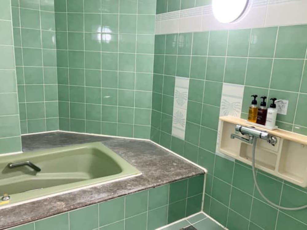 ダブルルーム 禁煙 バスルーム0 | ホテルリブマックス那覇波の上Ⅰ