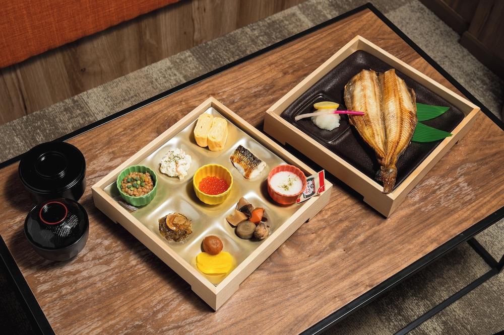 朝食1 | HOTEL HOQA 花色の湯