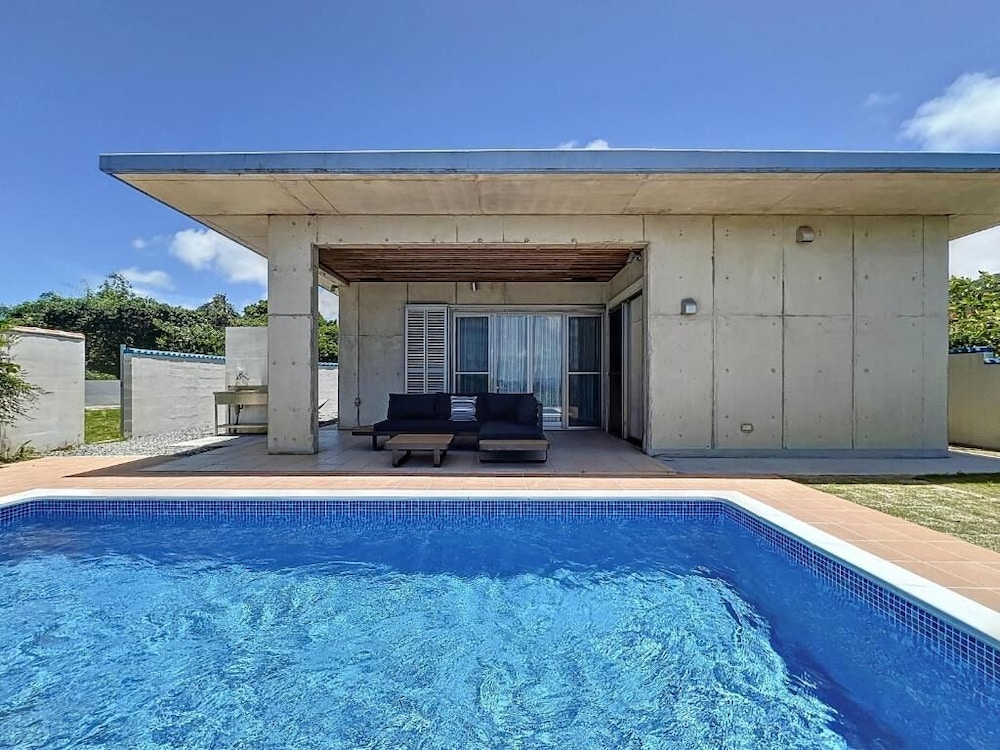 メインイメージ | ulu Okinawa Resort