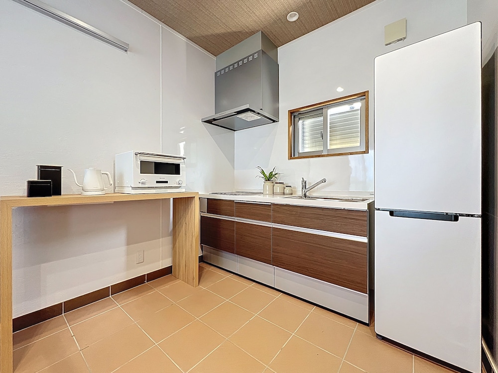 ヴィラ シービュー 専用キッチン1 | ulu Okinawa Resort