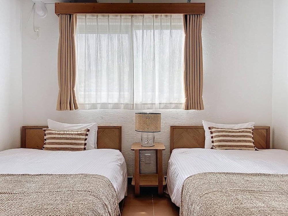 客室1 | ulu Okinawa Resort