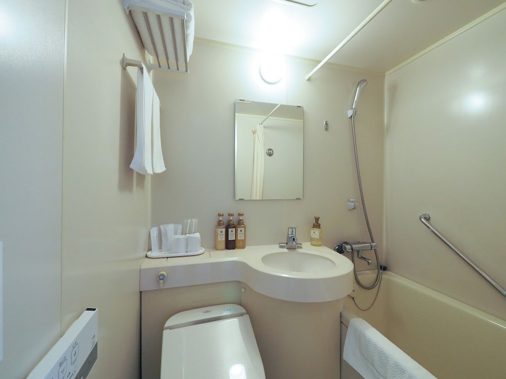 コンフォート ダブルルーム 禁煙 バスルーム0 | 長野リンデンプラザホテル