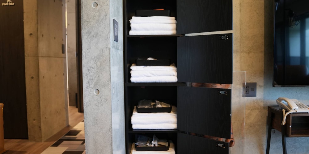 デラックス ヴィラ 2 ベッドルーム 禁煙 キッチン 客室の設備とサービス3 | ベイサイドヴィラ宮古島