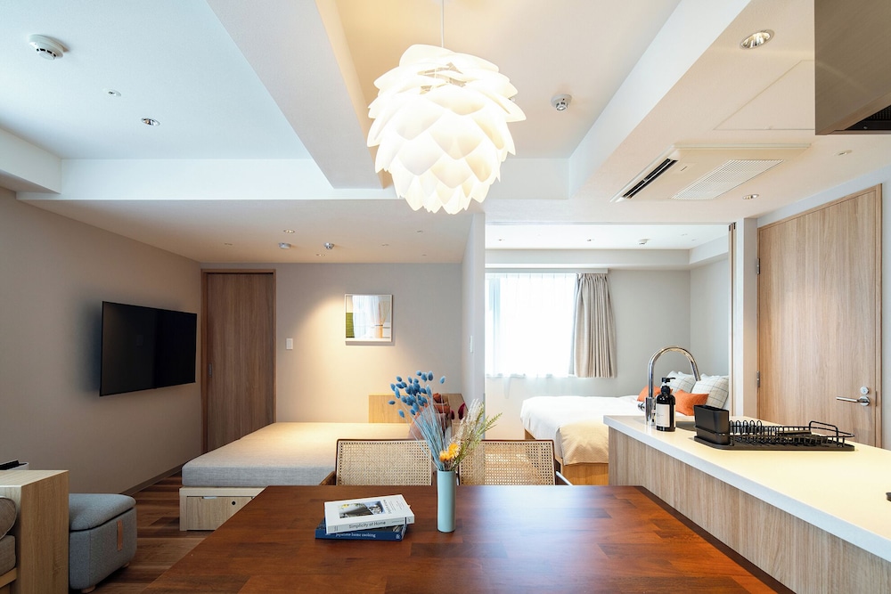 プレミア １ ベッドルーム アパートメント 客室15 | Section L Shimbashi West