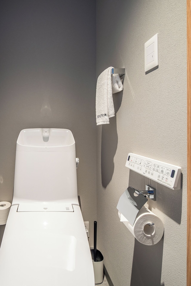 プレミア １ ベッドルーム アパートメント 客室2 | Section L Shimbashi West