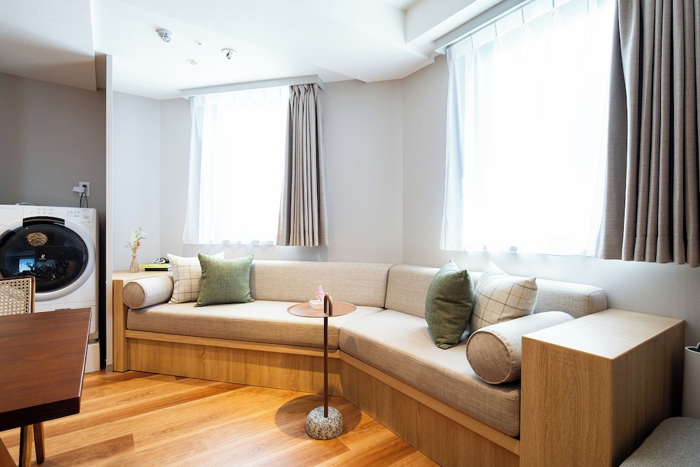 プレミア １ ベッドルーム アパートメント 客室16 | Section L Shimbashi West