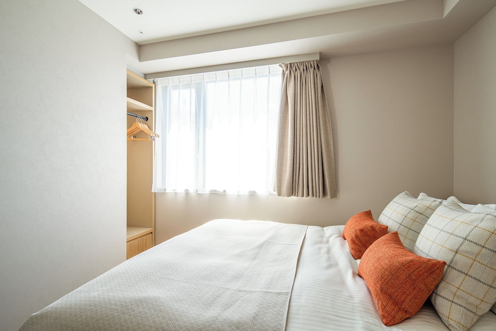 客室1 | Section L Shimbashi West