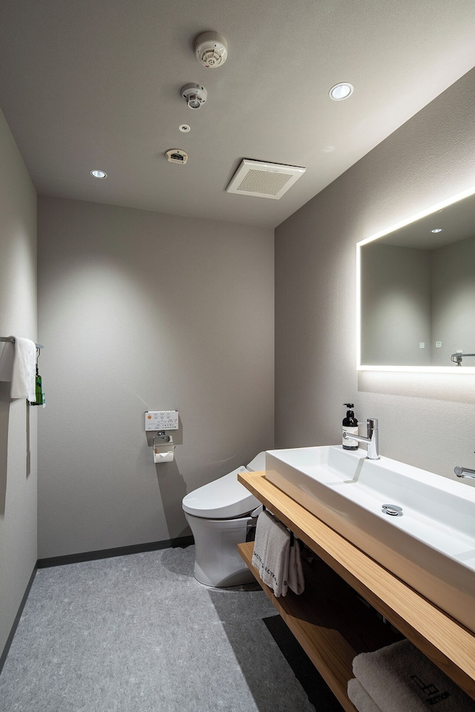 デラックス スタジオ アパートメント バスルーム0 | Section L Shimbashi West