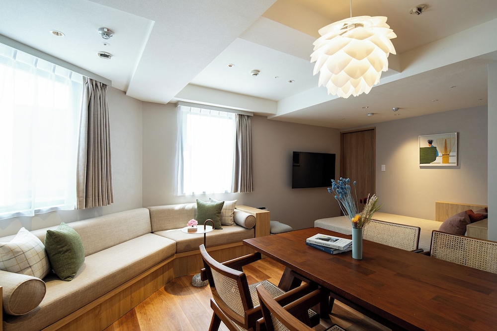 プレミア １ ベッドルーム アパートメント 客室3 | Section L Shimbashi West