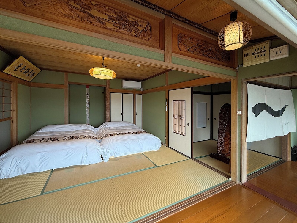 パノラミック ハウス バルコニー ヒルビュー 客室4 | Ryu no Torimichi