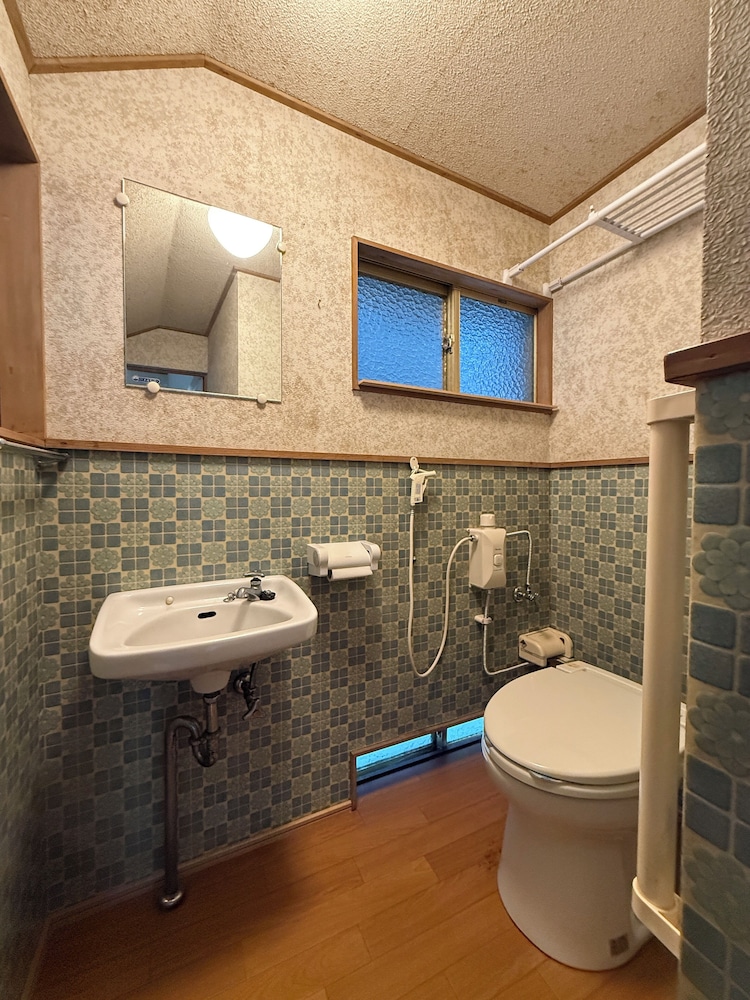 パノラミック ハウス バルコニー ヒルビュー バスルーム2 | Ryu no Torimichi