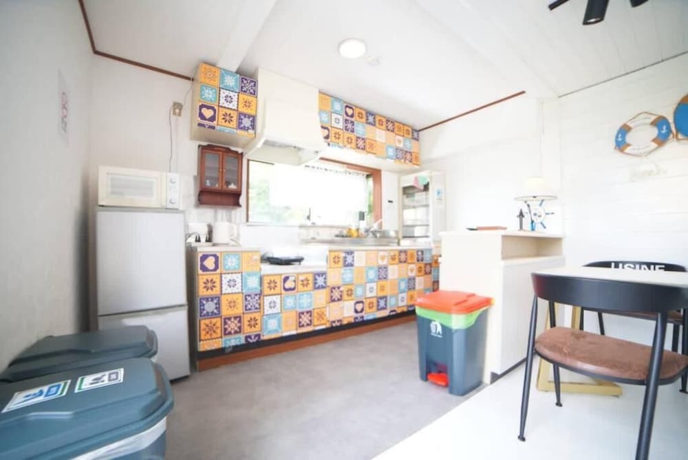 ヴィラ パーシャル オーシャン ビュー 専用キッチン0 | Route 99 Cola