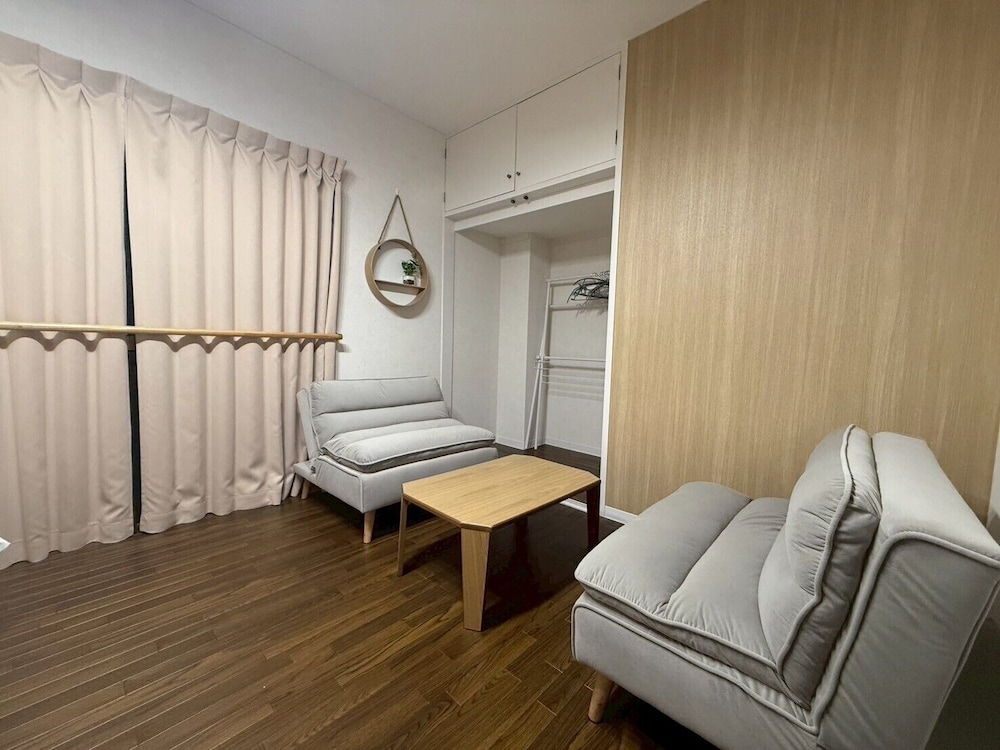 ベーシック アパートメント 客室10 | コーポ岡崎