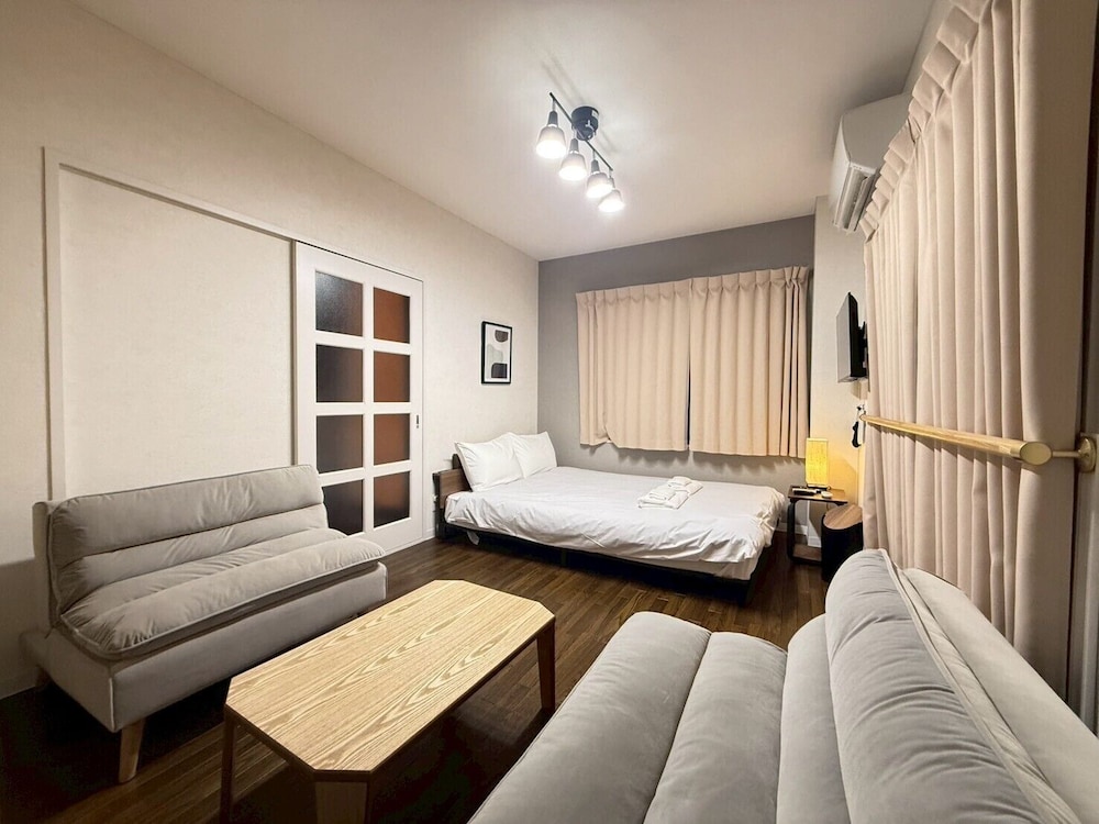 ベーシック アパートメント 客室2 | コーポ岡崎