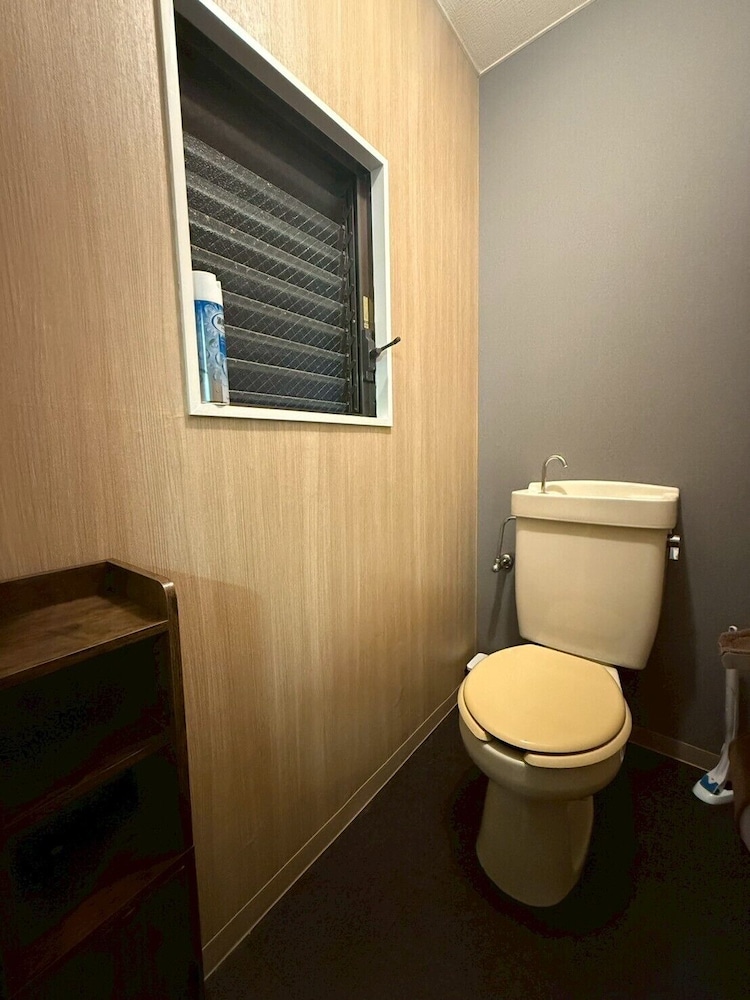 ベーシック アパートメント バスルーム1 | コーポ岡崎