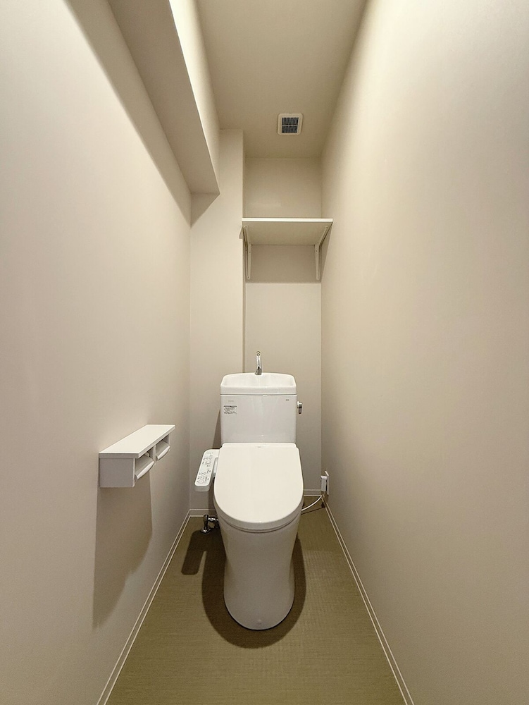 ラグジュアリー アパートメント バスルーム1 | b Hotel 宮島表参道 32