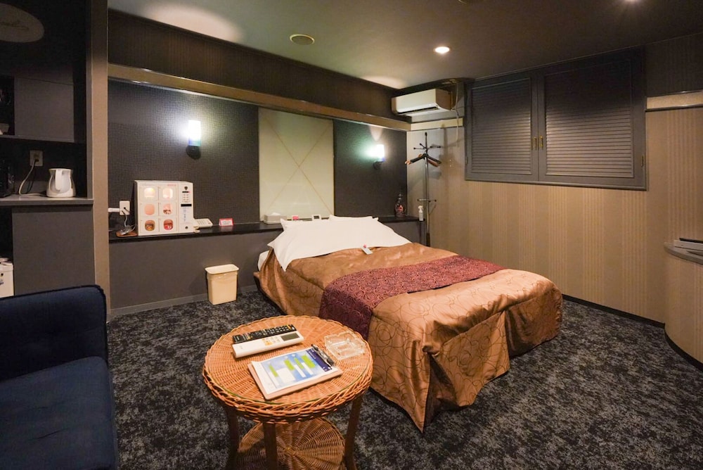 スタンダード ダブルルーム 客室2 | ホテルシャレル - 大人限定