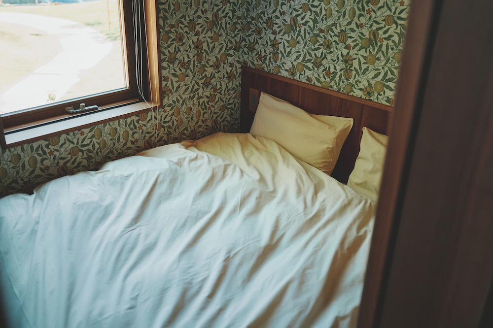 鳥の家 禁煙 客室2 | はたけのリゾート 燦燦Villa