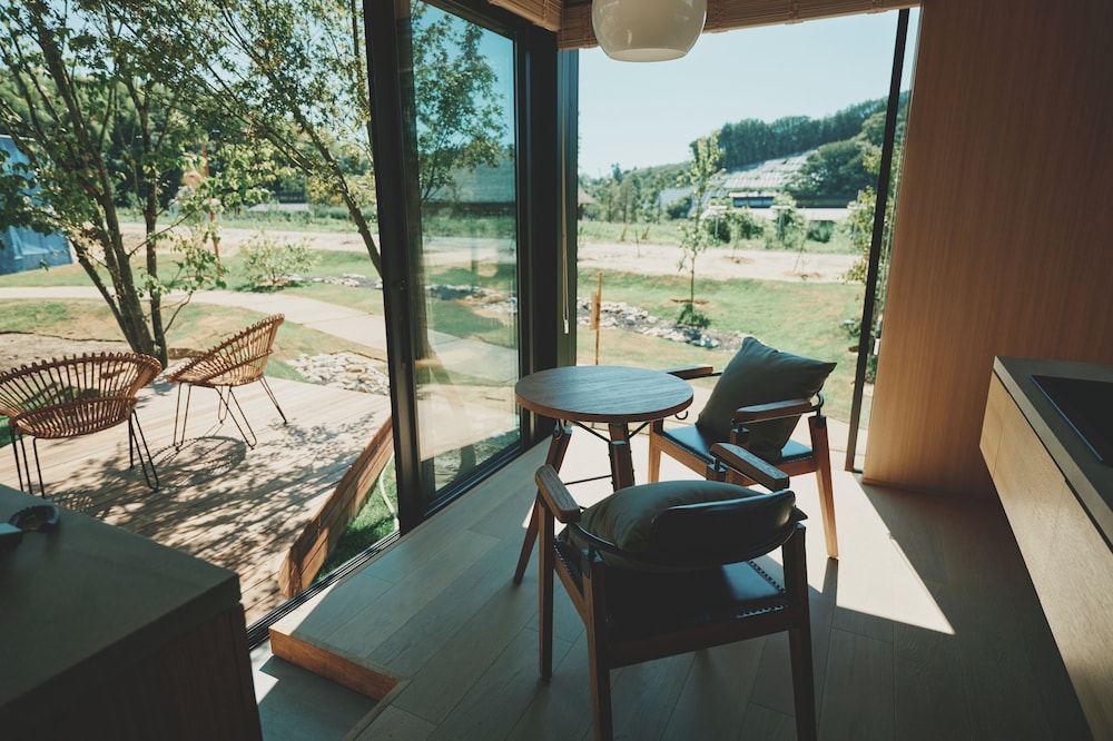 陽の家 禁煙 客室3 | はたけのリゾート 燦燦Villa