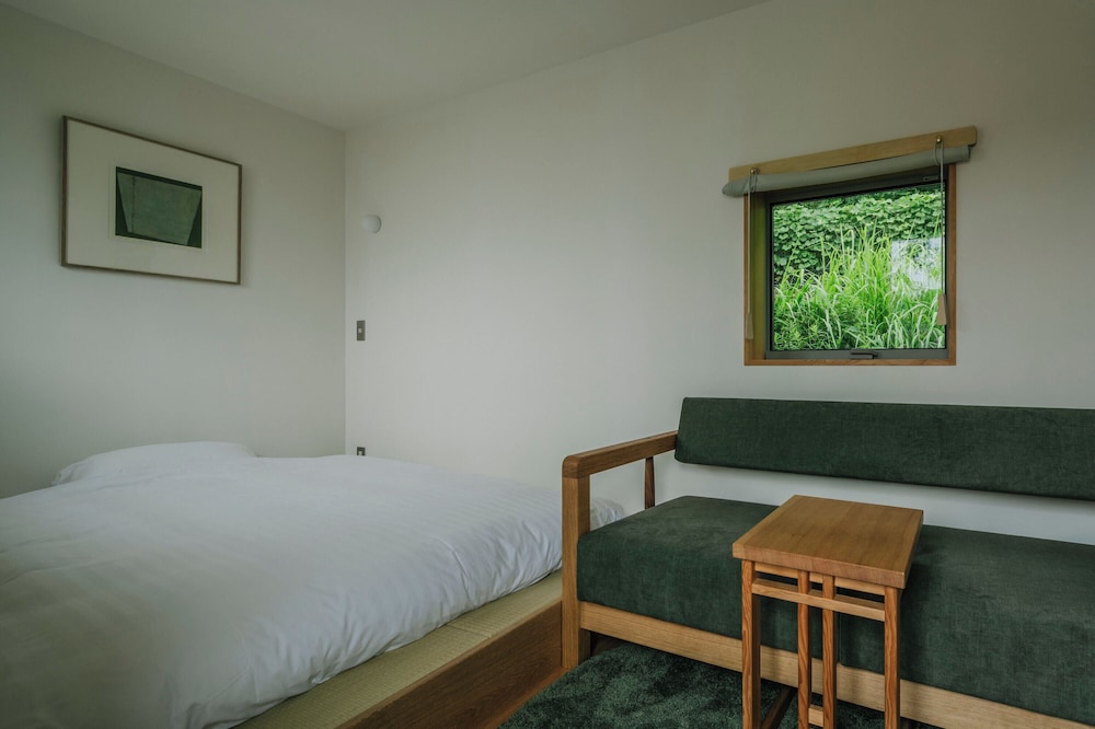 和風ダブルルーム 客室1 | NANUKA HOTEL