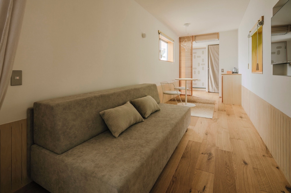 ファミリー 4 人部屋 客室2 | NANUKA HOTEL