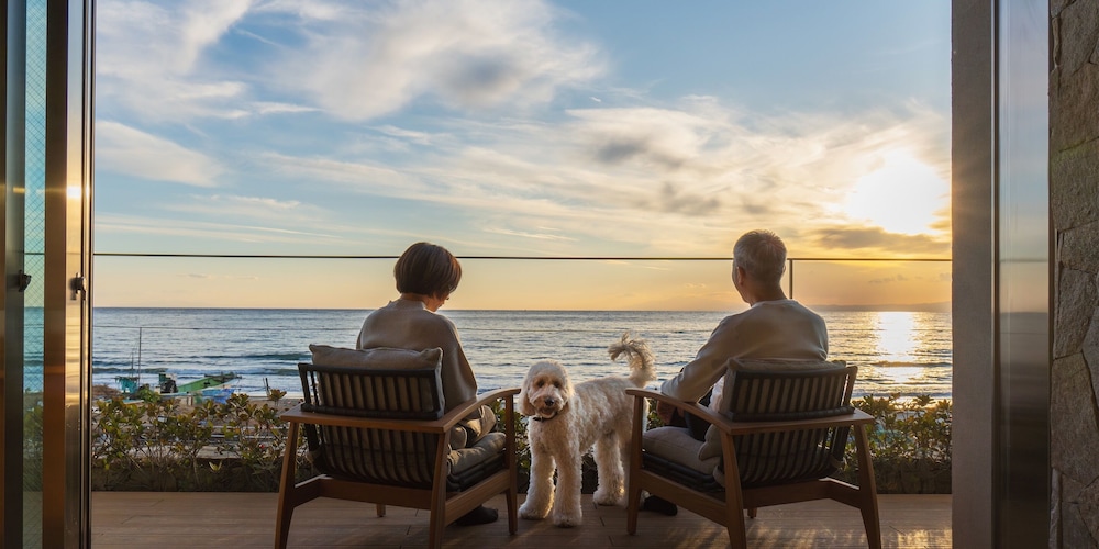 ヴィラ ペットとの宿泊可 オーシャンビュー 客室14 | UMITO VILLA 鎌倉 材木座