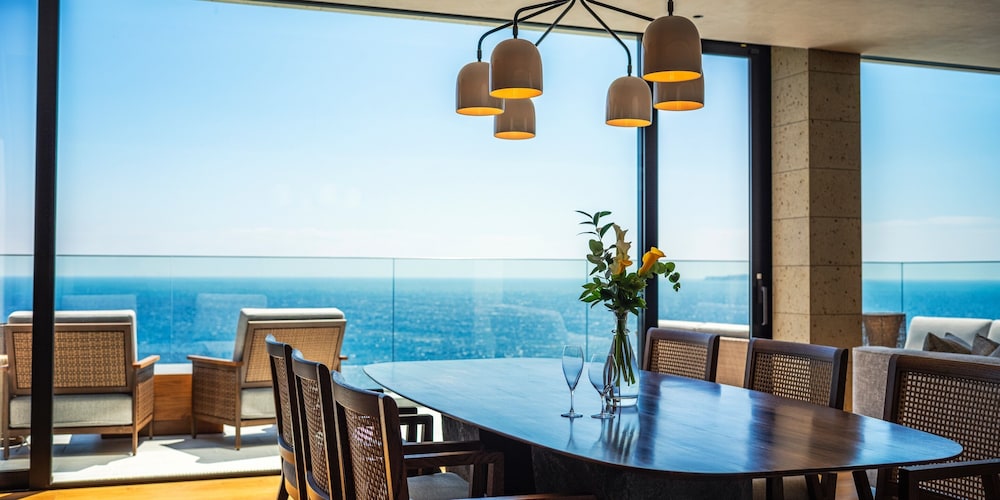 プレジデンシャル スイート 2 ベッドルーム プライベートプール オーシャンビュー 温泉あり 禁煙 客室3 | UMITO 熱海別邸