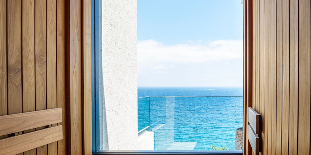 プレジデンシャル スイート 2 ベッドルーム プライベートプール オーシャンビュー 温泉あり 禁煙 バスルーム0 | UMITO 熱海別邸