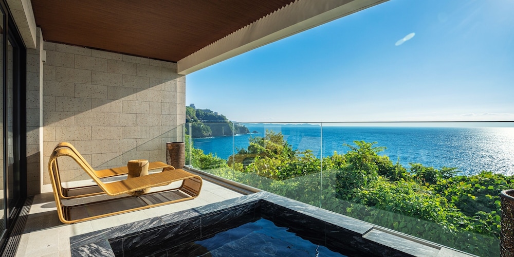 デラックス ダブルルーム オーシャンビュー 温泉あり 禁煙 部屋からの景観0 | UMITO 熱海別邸