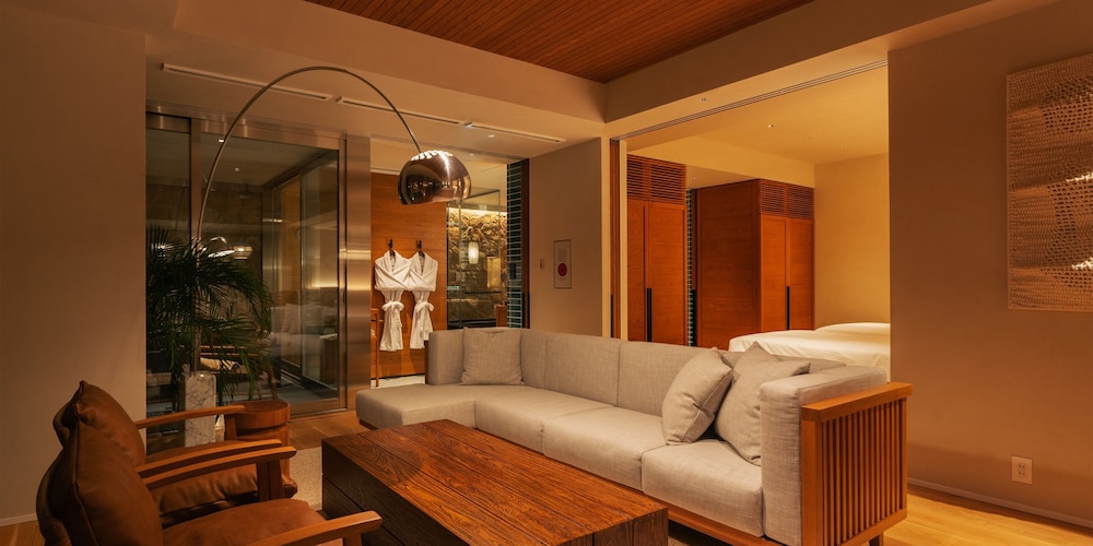 スイート 2 ベッドルーム オーシャンビュー 2階 禁煙 客室19 | UMITO 鎌倉 腰越