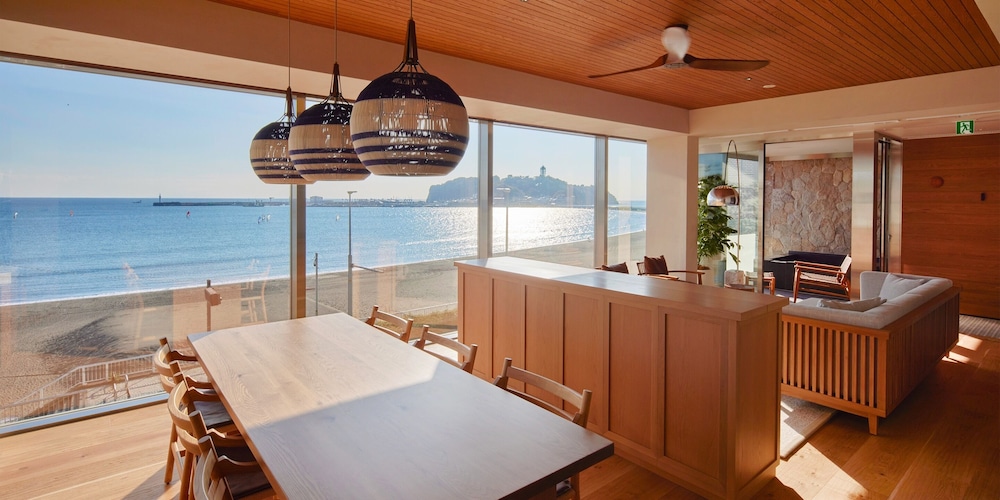 スイート 2 ベッドルーム オーシャンビュー 2階 禁煙 客室24 | UMITO 鎌倉 腰越