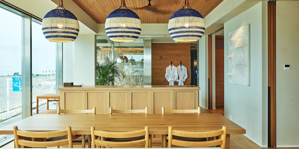 スイート 2 ベッドルーム オーシャンビュー 2階 禁煙 客室18 | UMITO 鎌倉 腰越