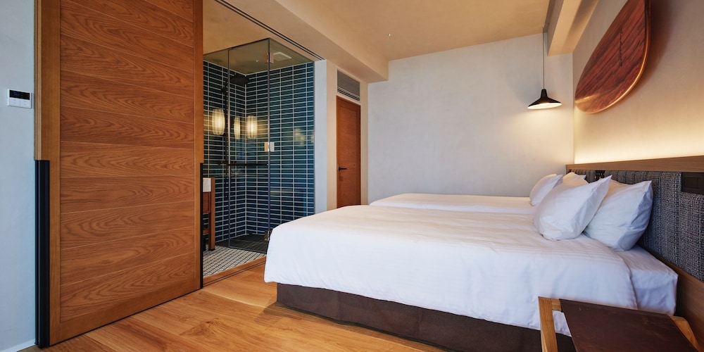 スイート 2 ベッドルーム オーシャンビュー 2階 禁煙 客室10 | UMITO 鎌倉 腰越