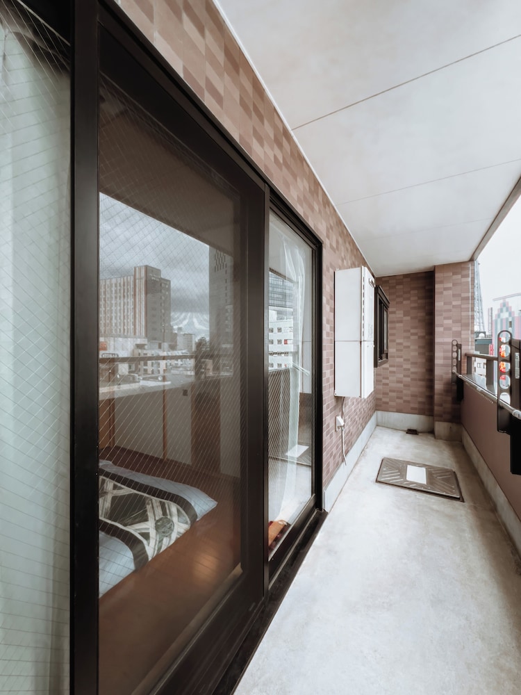 ファミリー スイート バルコニー シティビュー 客室14 | Skytree Star 11 Hotel