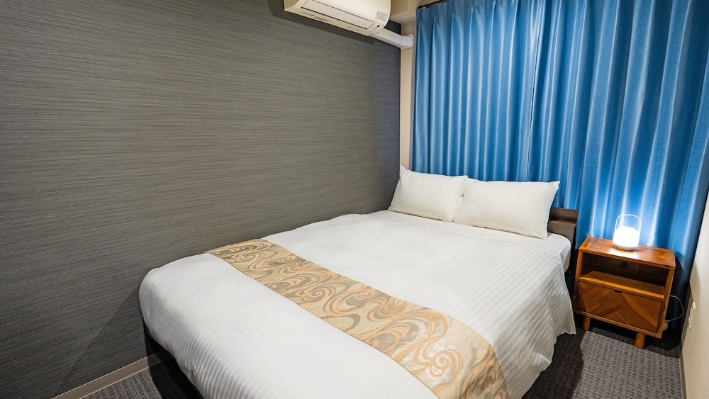 スタンダード ルーム ダブルベッド 1 台 客室10 | Stay SAKURA 京都駅七条