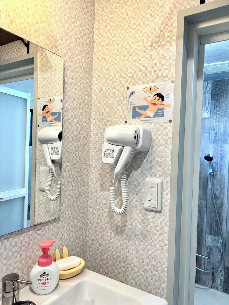 ファミリールーム 禁煙 バスルーム4 | えんの宿　Happy Inn Kyoto