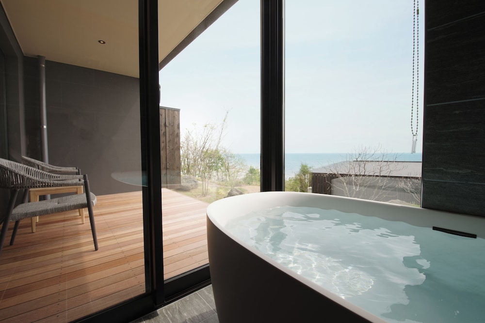 ジュニア スイート 1 階 バルコニーからの眺望0 | 山人-oga-