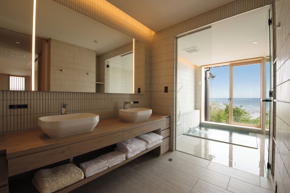 グランド スイート テラス オーシャンビュー バルコニーからの眺望0 | 山人-oga-