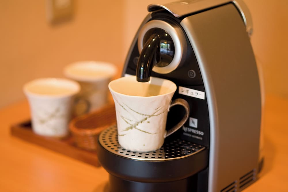 エコノミー トリプルルーム ベッド (複数台) マウンテンビュー 客室5 | 夢乃井庵 夕やけこやけ