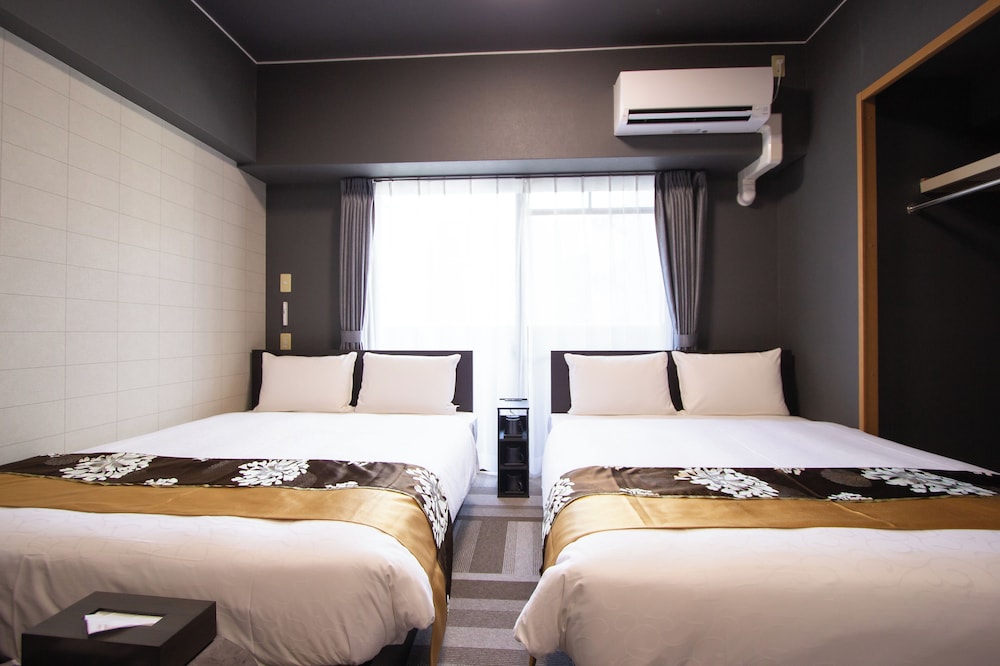 ファミリー ルーム 客室10 | THE LANG HOTEL