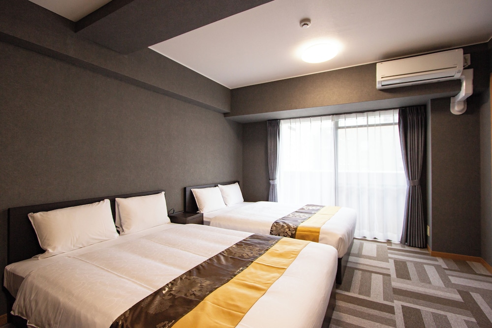 コンフォート 4 人部屋 客室9 | THE LANG HOTEL