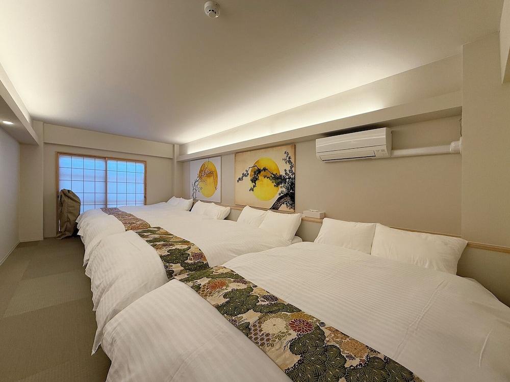 客室1 | bHotel Miyajima Omotesando 21