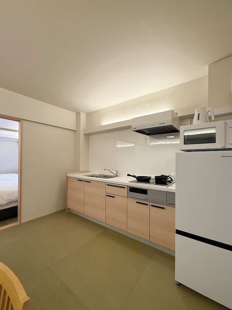 和風アパートメント 専用キッチン1 | b Hotel 宮島表参道 22