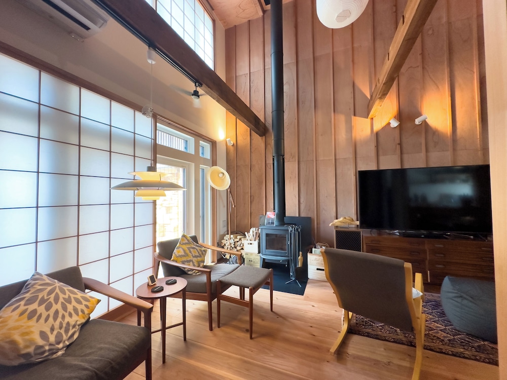 アパートメント 3 ベッドルーム 禁煙 リビング エリア0 | The Cozy Nest MATSUKAWA