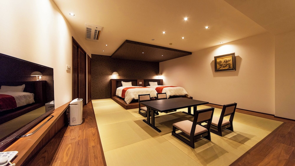 スーペリア ツインルーム 専用バスルーム 客室2 | はわい温泉　千年亭