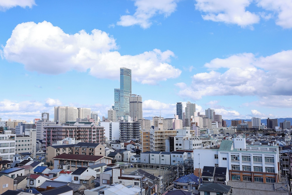 ファミリー ルーム バルコニー シティビュー 部屋からの景観4 | b&天下茶屋